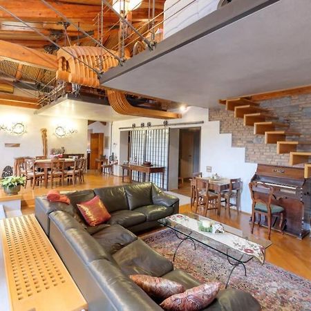 6 Ponterosso - Luxury Attic Apartment Триест Екстериор снимка