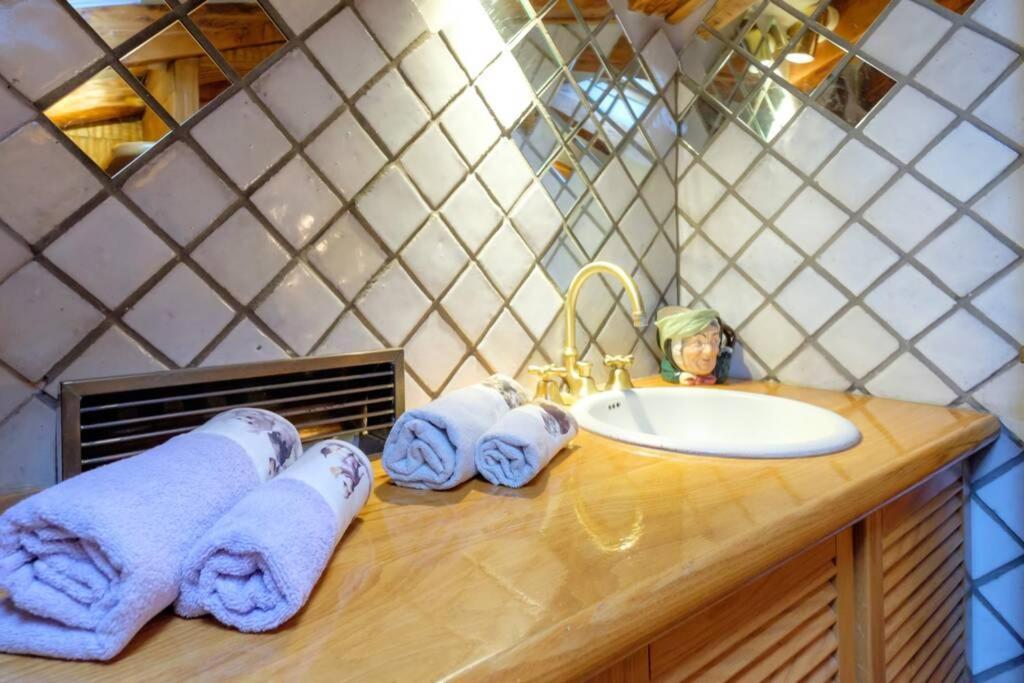 6 Ponterosso - Luxury Attic Apartment Триест Екстериор снимка